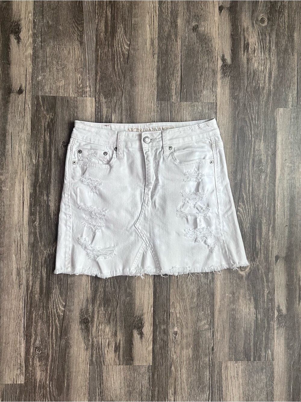 American Eagle White Denim Skirt Size 2 Distressed Denim Mini Skirt